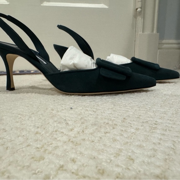 Manolo Blahnik Dark Green Slingback Maysi Heels - Picture 4 of 10
